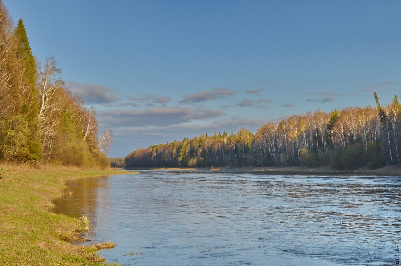 Река направляется в равнины, Место: Река Тагил, урочище Кискина. Махнёвский район, Свердловская область, Россия.